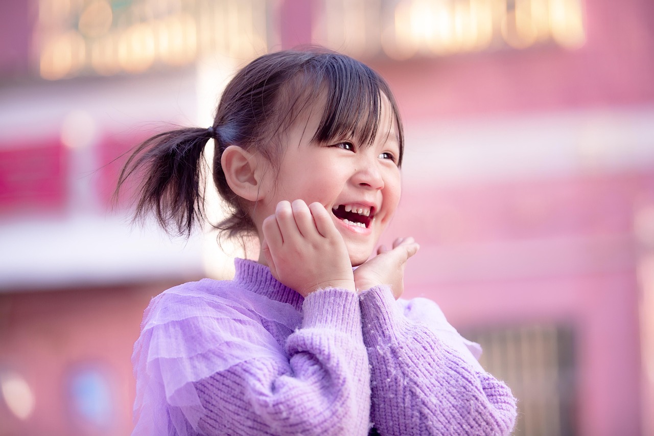 erfahren sie mehr über die auswirkungen von kindheitstraumata auf das leben und die entwicklung von kindern. entdecken sie wege zur unterstützung und heilung für betroffene.